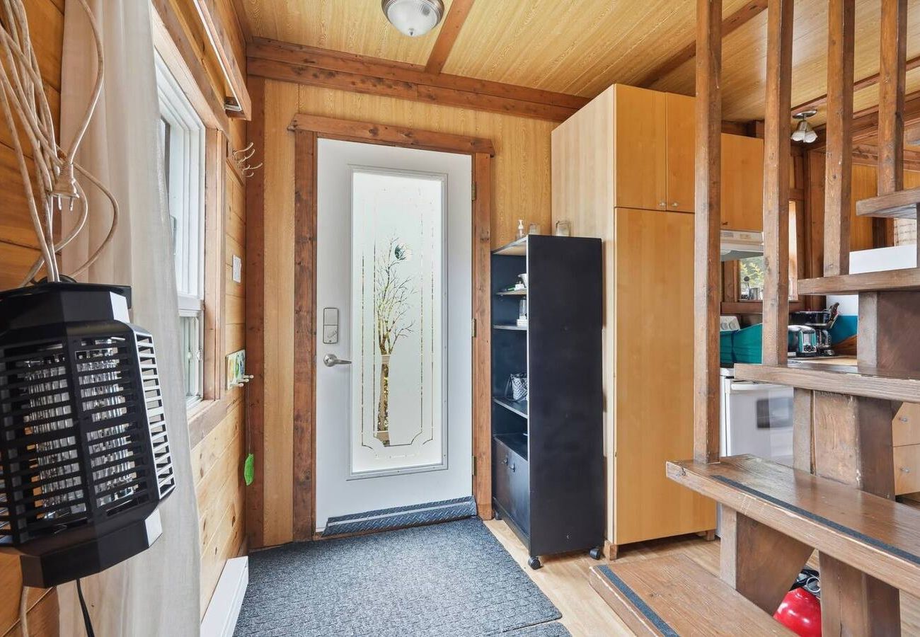 Chalet in Charlevoix-Est - CAN012 - Le P'tit Chal'eureux