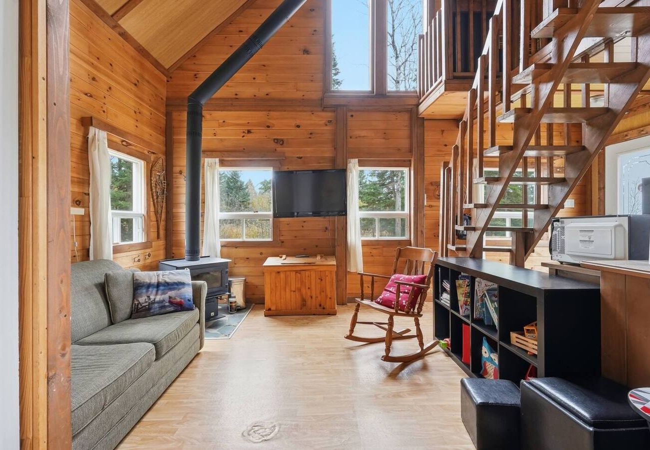 Chalet in Charlevoix-Est - CAN012 - Le P'tit Chal'eureux