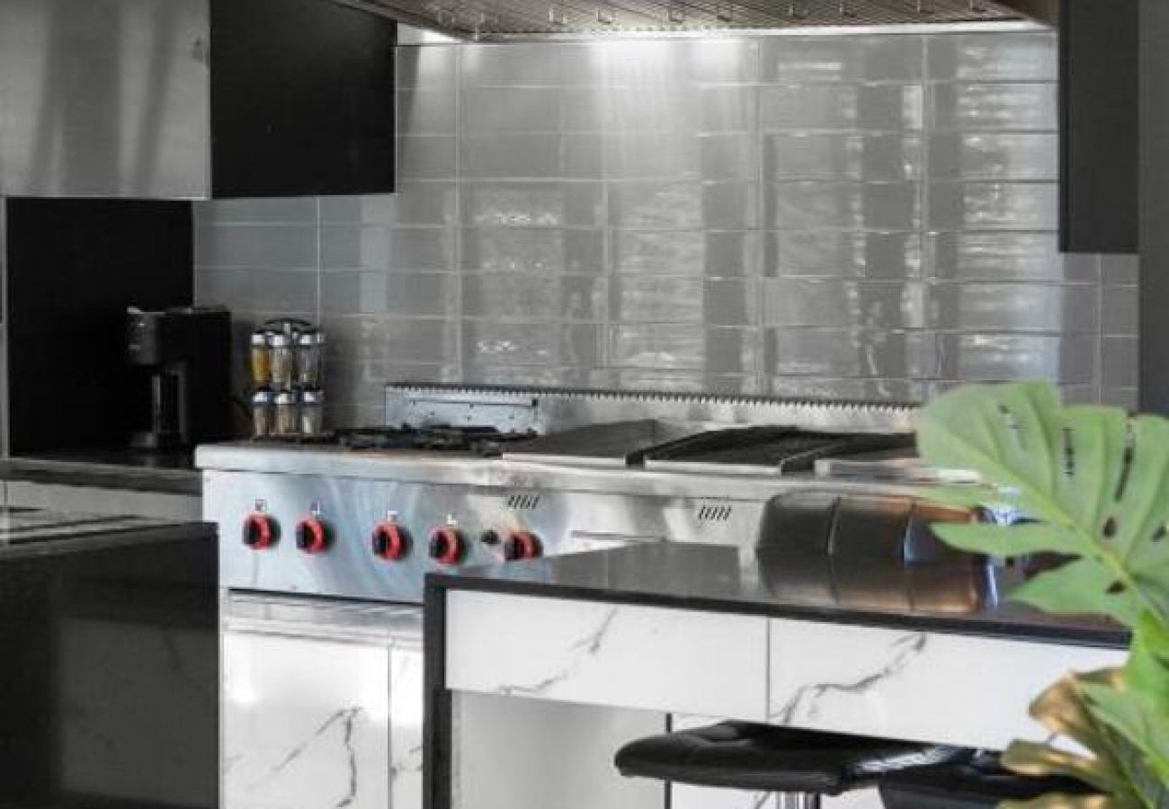 House in Quebec - CAN015 - Le Shack à Momo