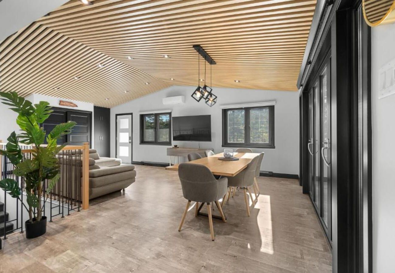 House in Quebec - CAN015 - Le Shack à Momo