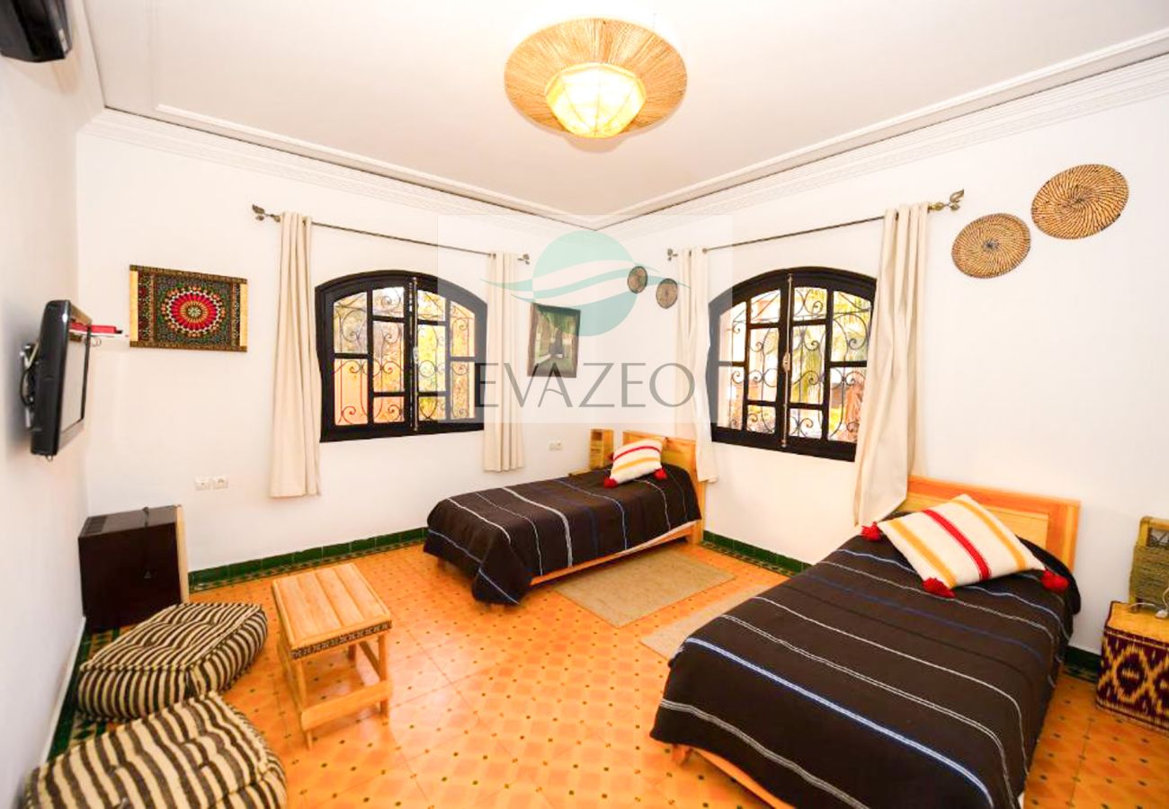 Rent by room in Marrakech Medina  - CH SINGLE TARGAFIT MAR004F