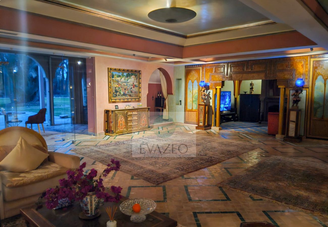 Villa in Marrakech Alentours - VILLA OUSSOUD MAR0011F