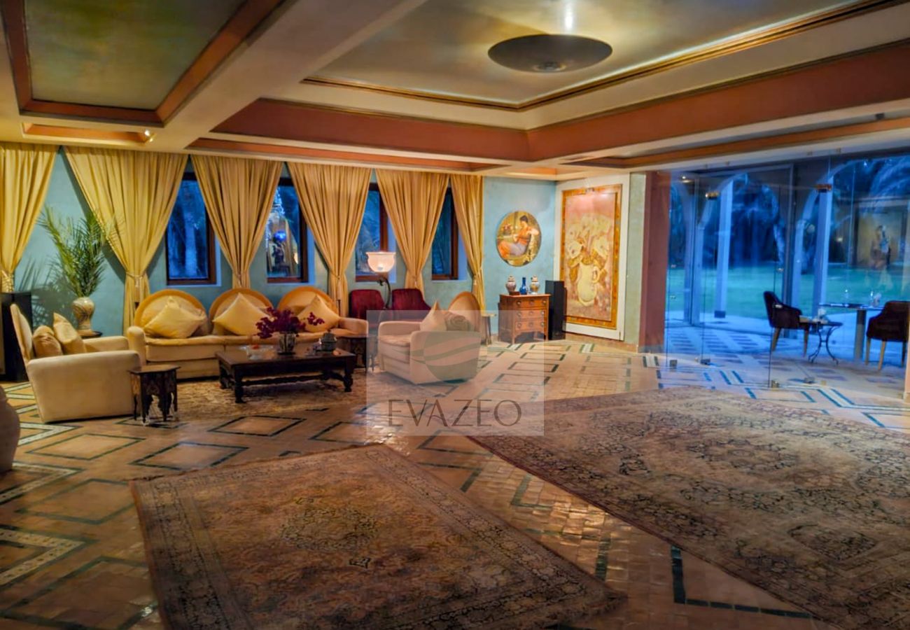 Villa in Marrakech Alentours - VILLA OUSSOUD MAR0011F