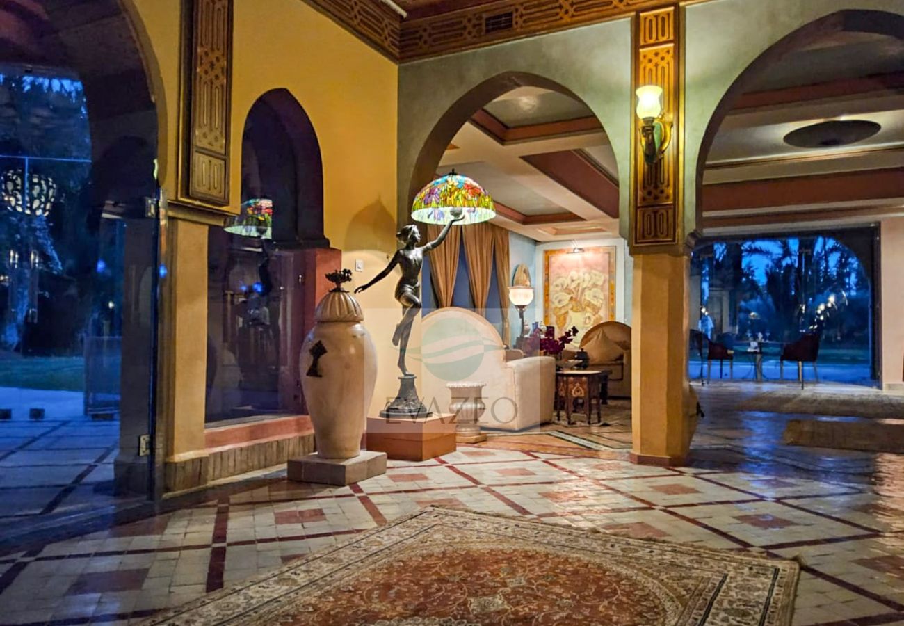 Villa in Marrakech Alentours - VILLA OUSSOUD MAR0011F