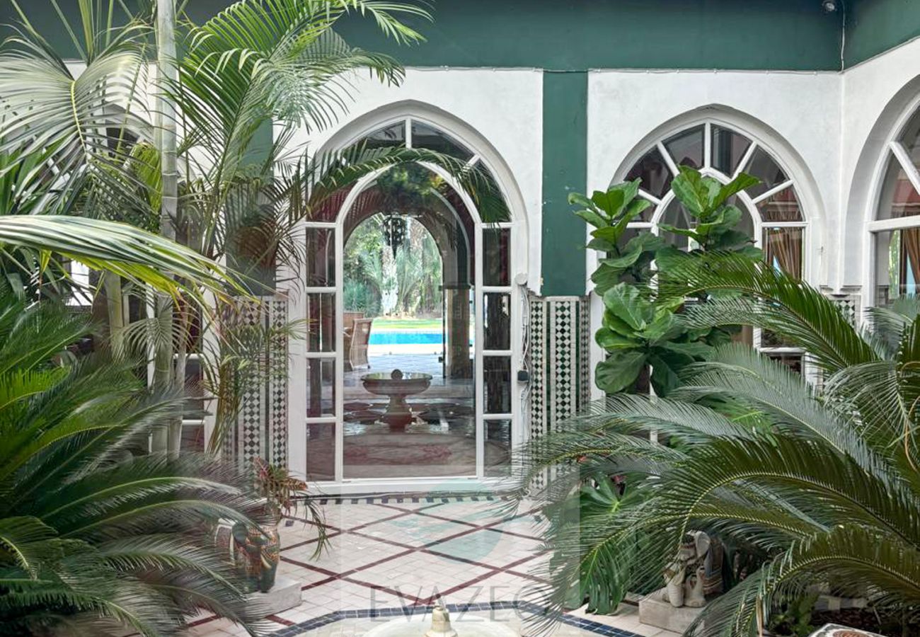 Villa in Marrakech Alentours - VILLA OUSSOUD MAR0011F