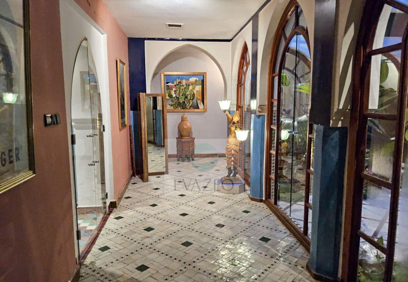 Villa in Marrakech Alentours - VILLA OUSSOUD MAR0011F
