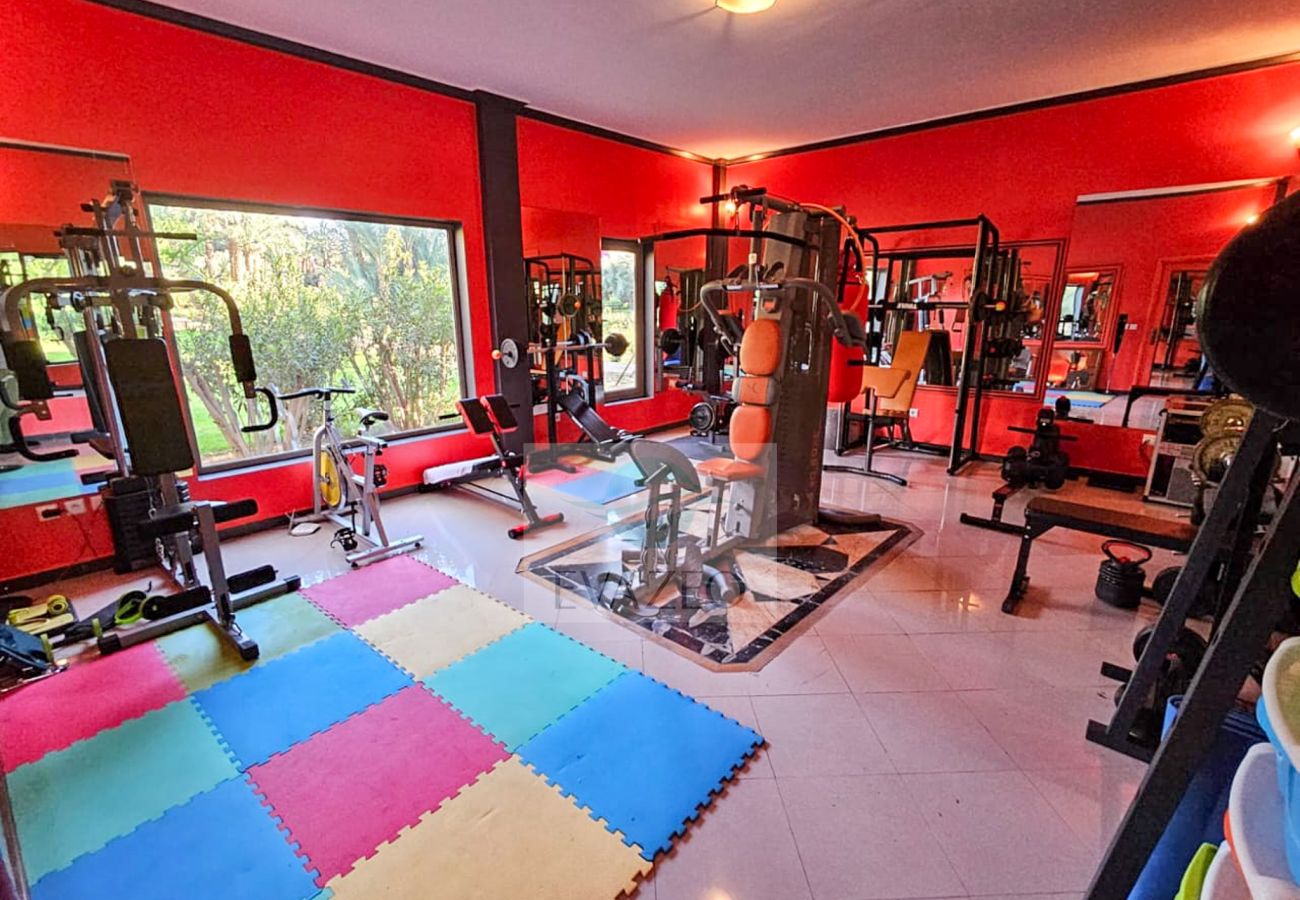 Villa in Marrakech Alentours - VILLA OUSSOUD MAR0011F