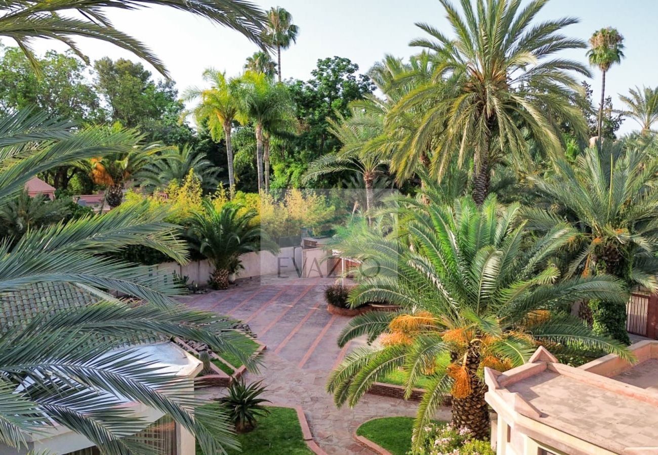 Villa in Marrakech Alentours - VILLA OUSSOUD MAR0011F