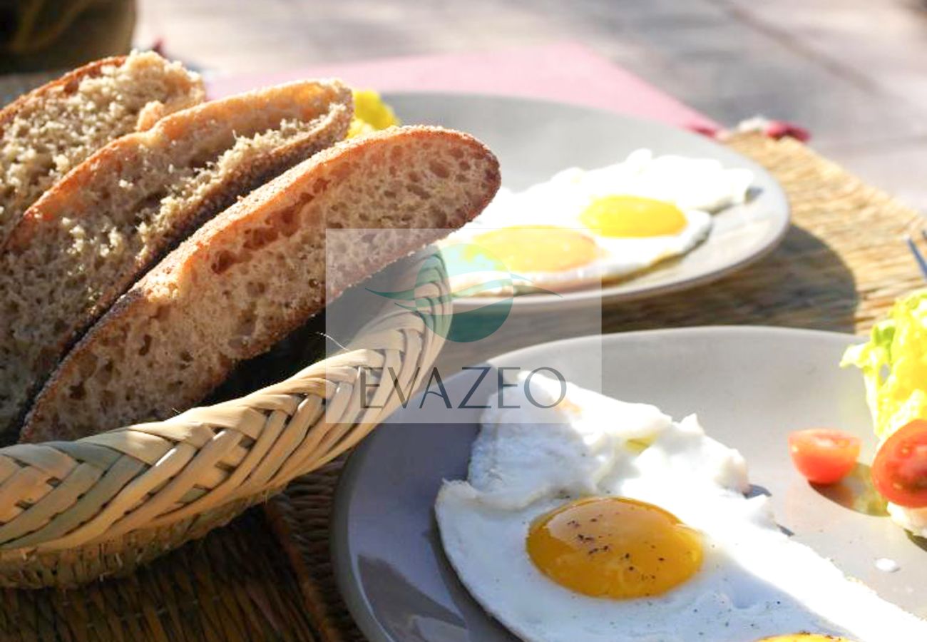 Rent by room in Marrakech Alentours - SUITE 2 PAX TARGAFIT MAR0043F