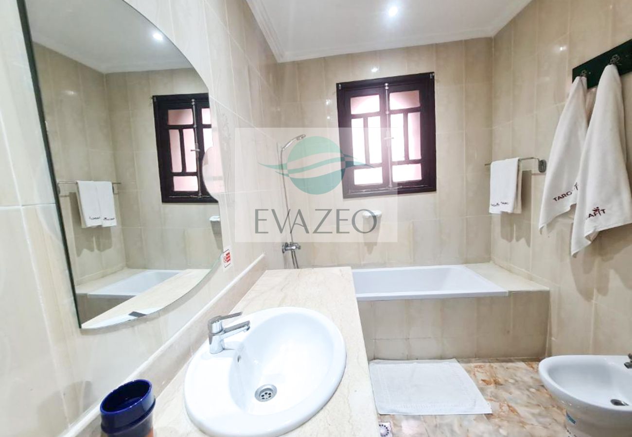 Apartment in Marrakech Alentours - APPT 5PAX TARGAFIT MAR0047F