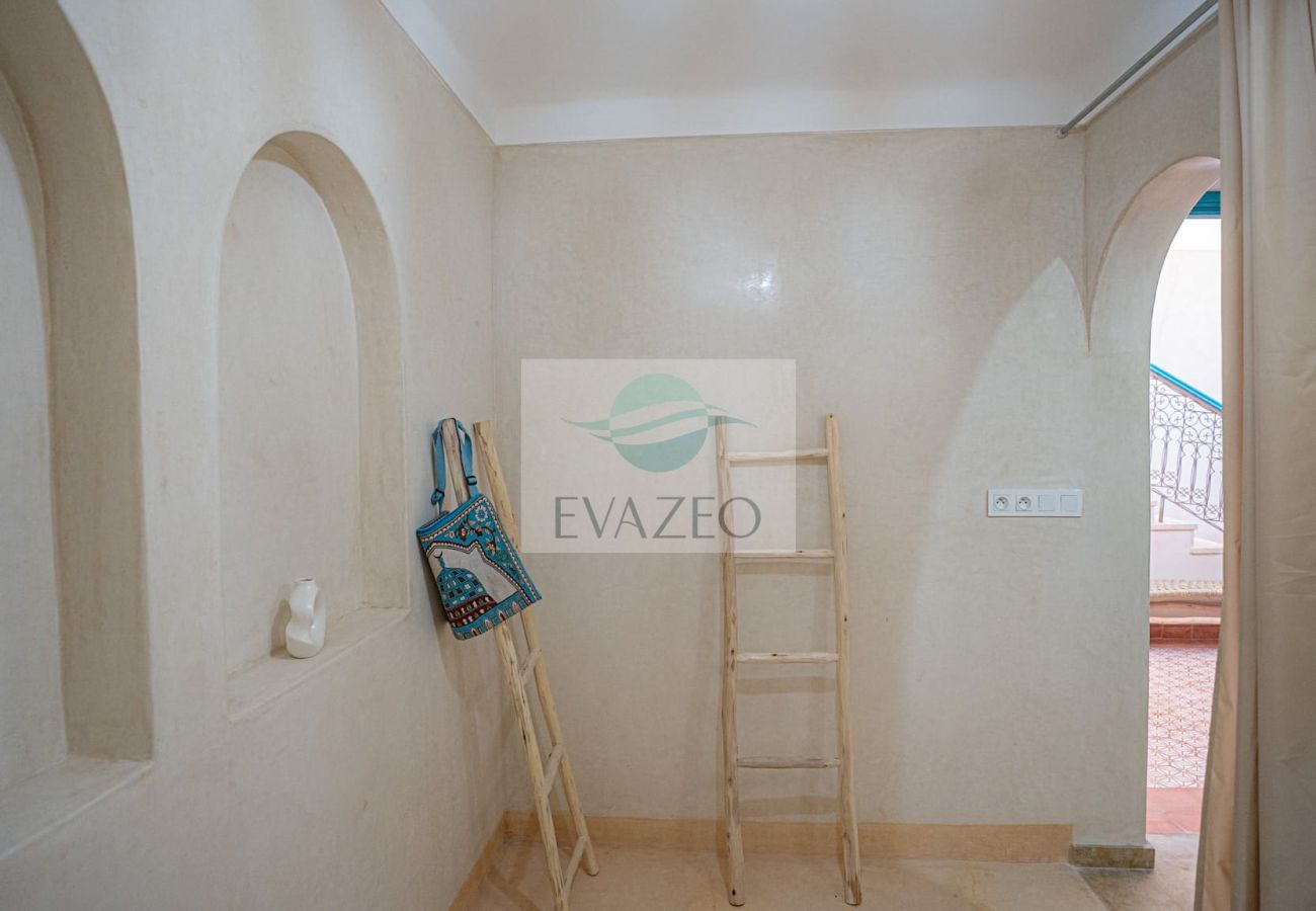 Rent by room in Marrakech - CH TRIPLE RIAD ORAZUR MAR0057F