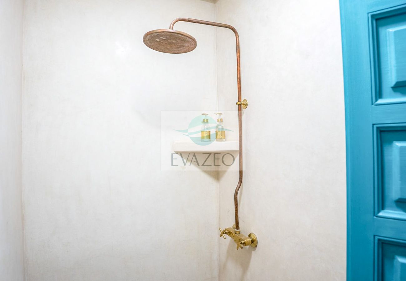 Rent by room in Marrakech - CH TRIPLE RIAD ORAZUR MAR0057F