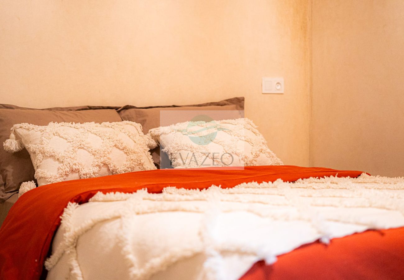 Rent by room in Marrakech - CH TRIPLE RIAD ORAZUR MAR0057F