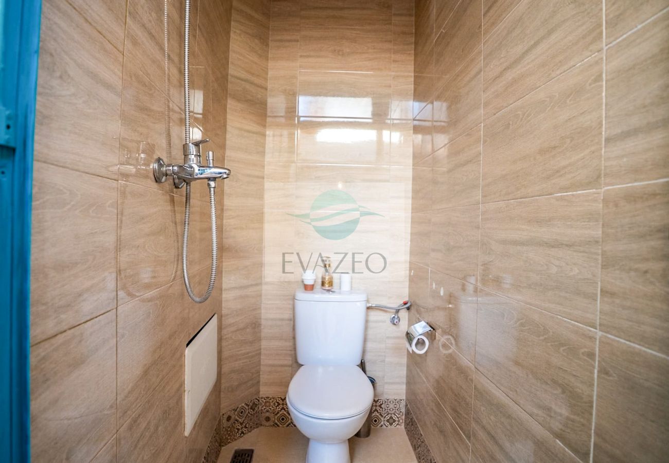 Rent by room in Marrakech - CH TRIPLE RIAD ORAZUR MAR0057F