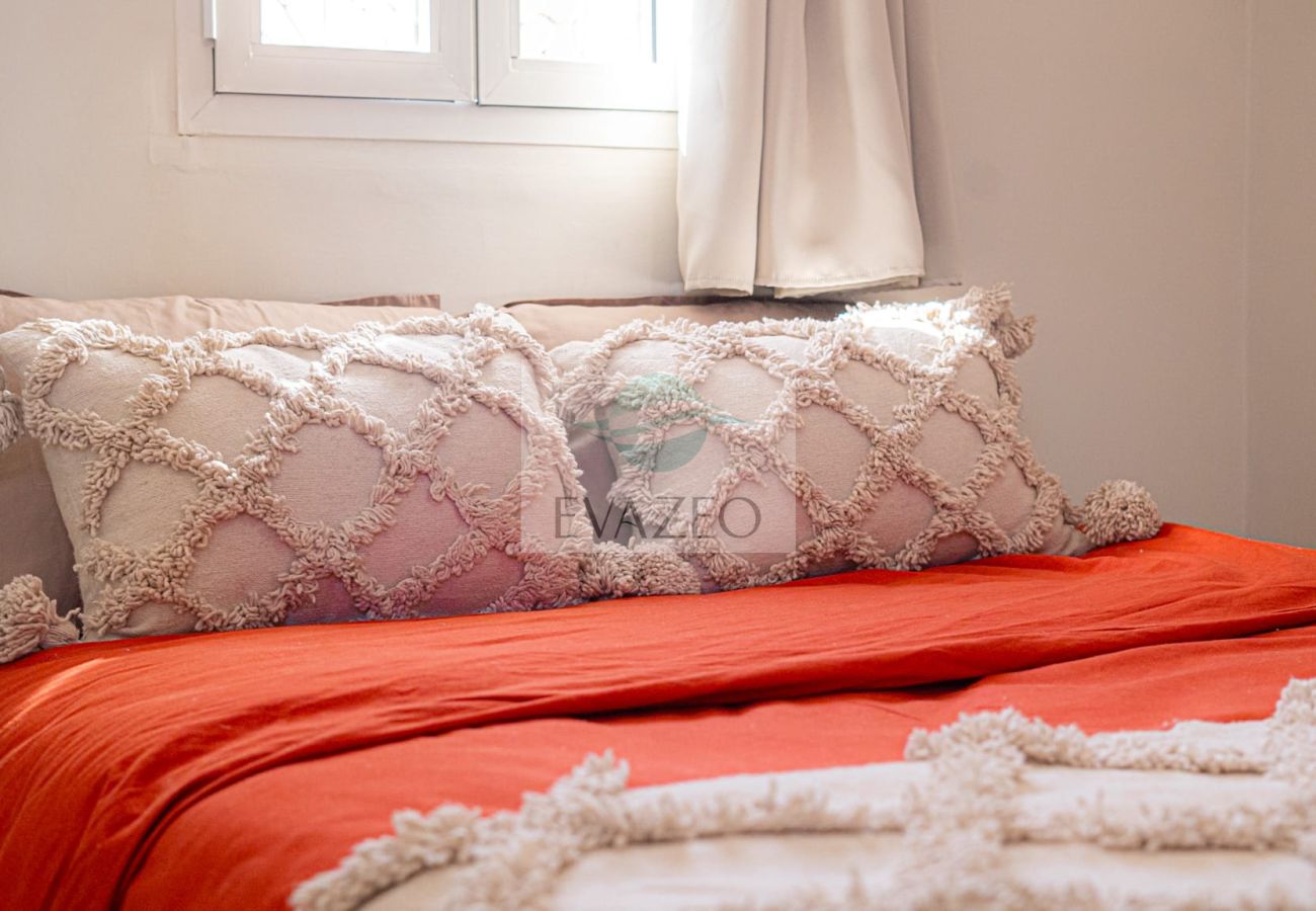 Rent by room in Marrakech - CH TRIPLE RIAD ORAZUR MAR0057F