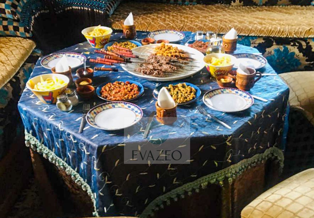 Rent by room in Marrakech Alentours - CH TRIPLE RIAD NASMA MAR0014F