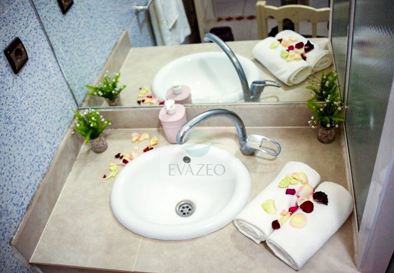 Rent by room in Marrakech Alentours - CH TRIPLE RIAD NASMA MAR0014F