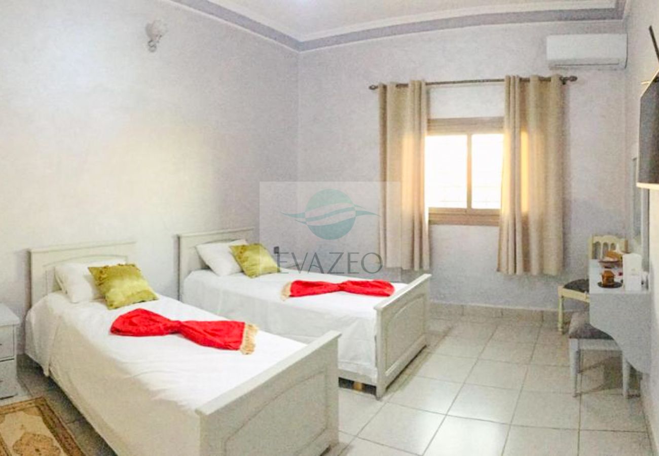 Rent by room in Marrakech Alentours - SUITE SENIOR RIAD NASMA MAR0016F