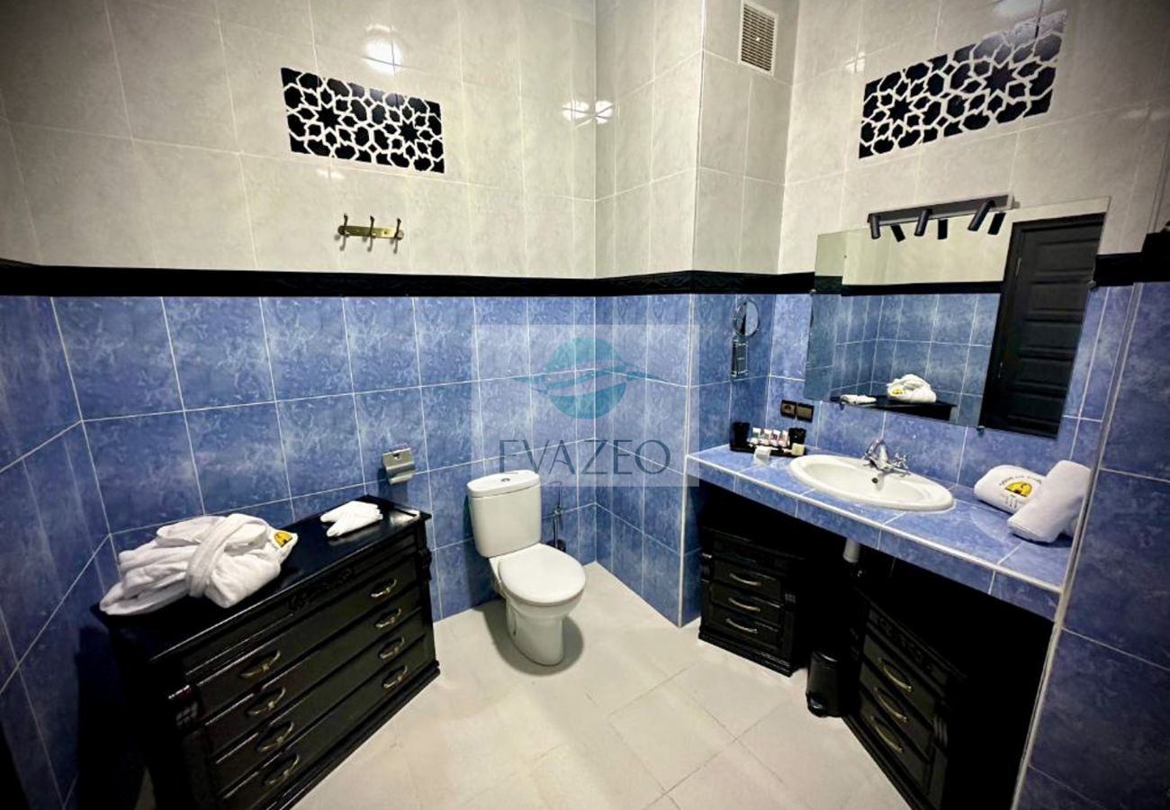 Rent by room in Marrakech - CH TWIN RIAD SOIR DE MARRAKECH MAR0062F