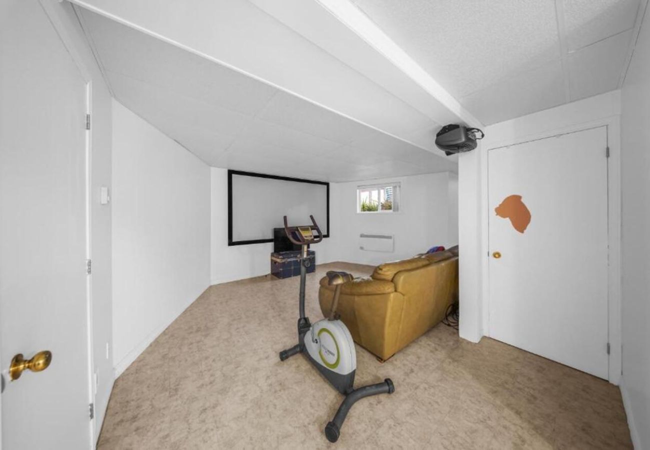 House in Laval - CAN016 : Le Repaire du Fleuve