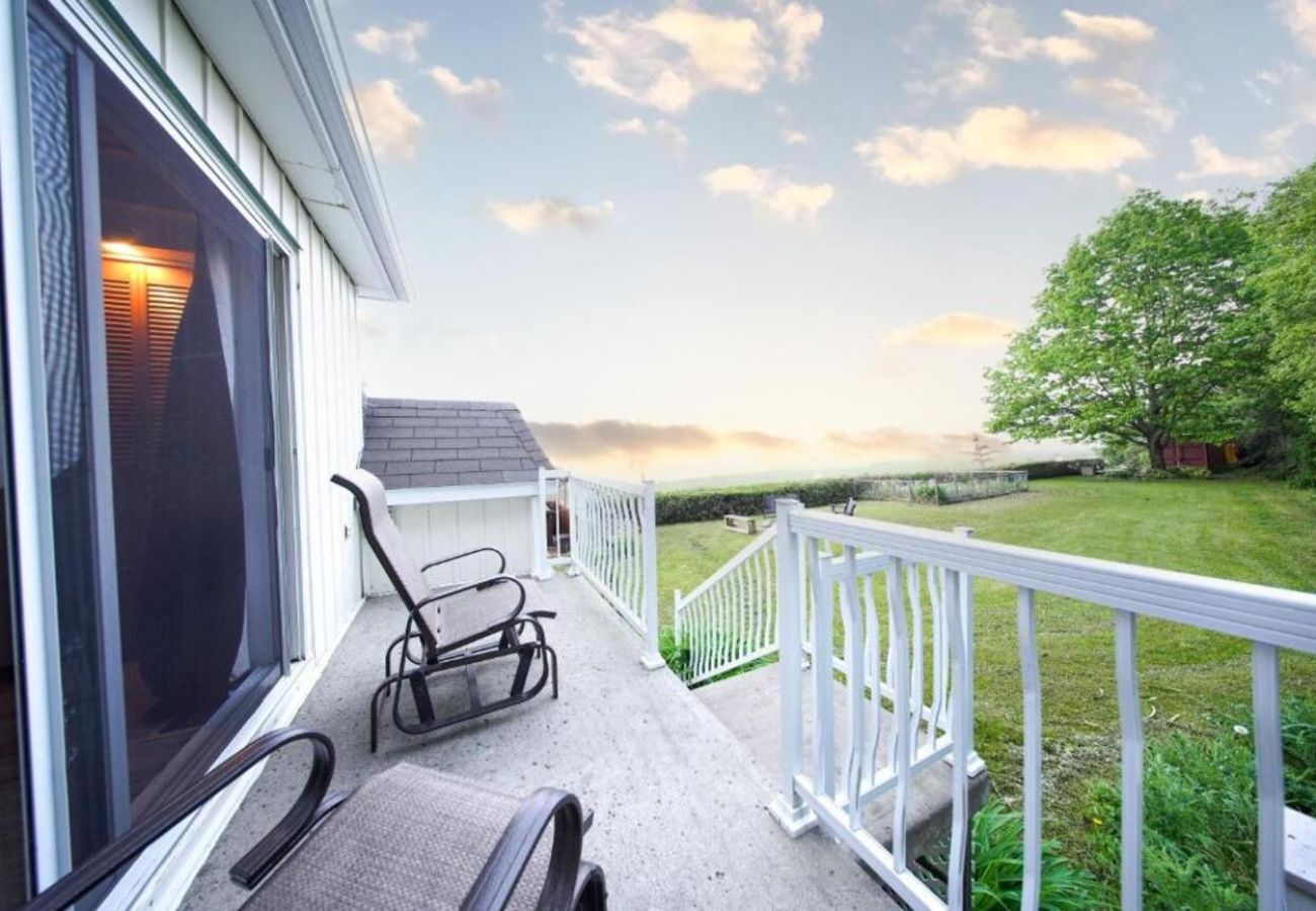 House in Laval - CAN016 : Le Repaire du Fleuve