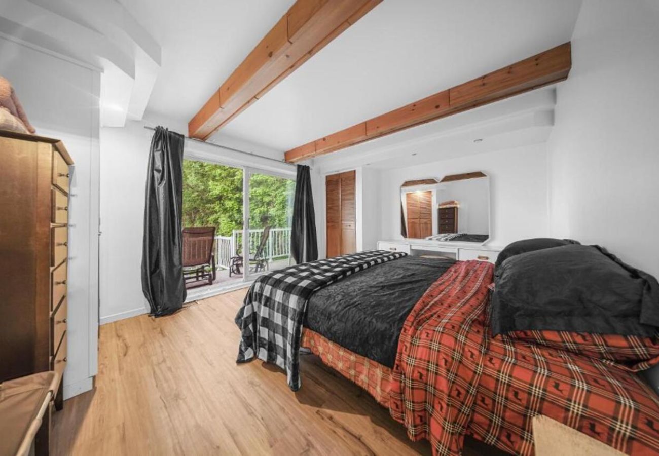 House in Laval - CAN016 : Le Repaire du Fleuve