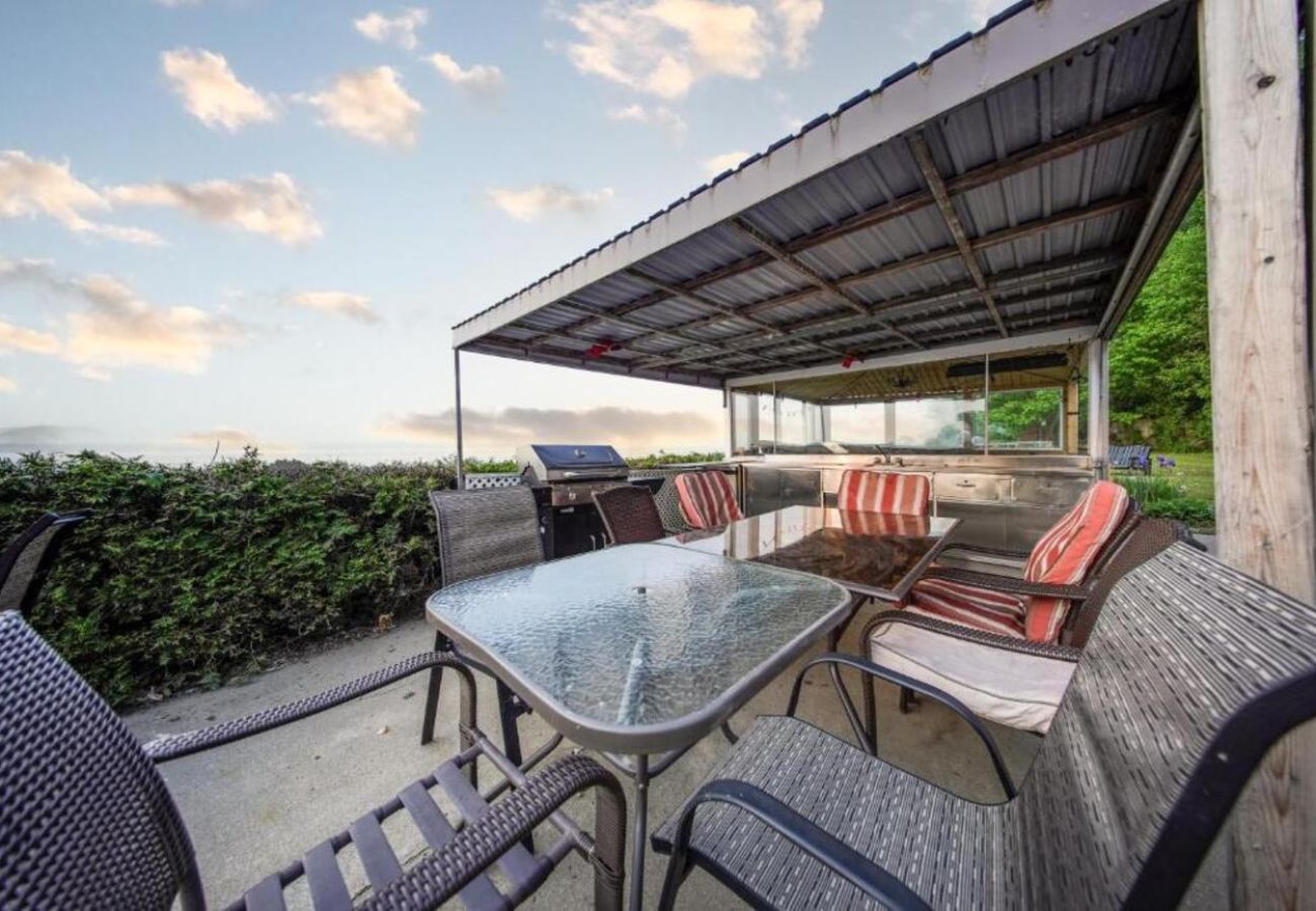 House in Laval - CAN016 : Le Repaire du Fleuve