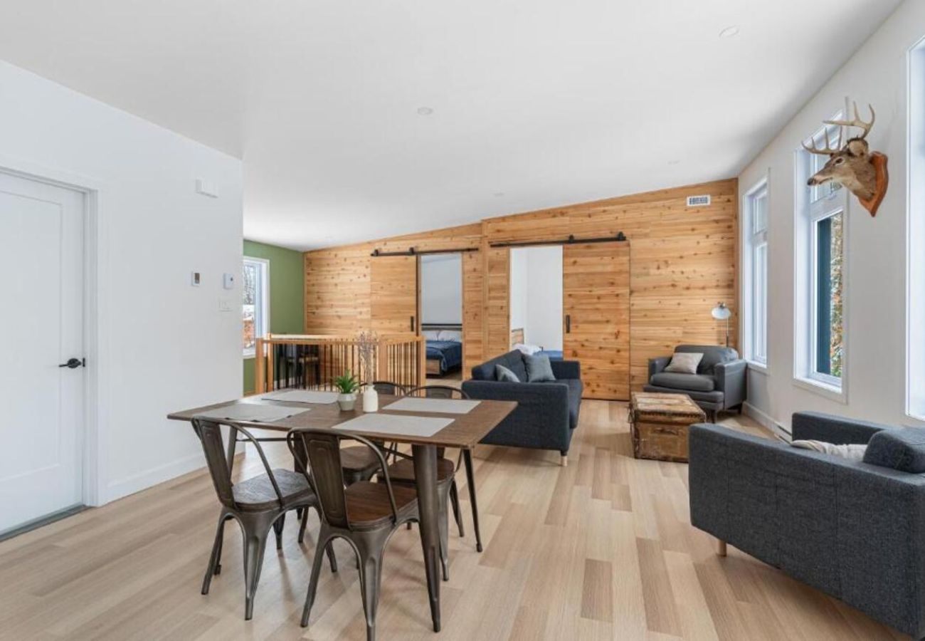 House in Montreal - CAN020 : Le 4 sur le lac