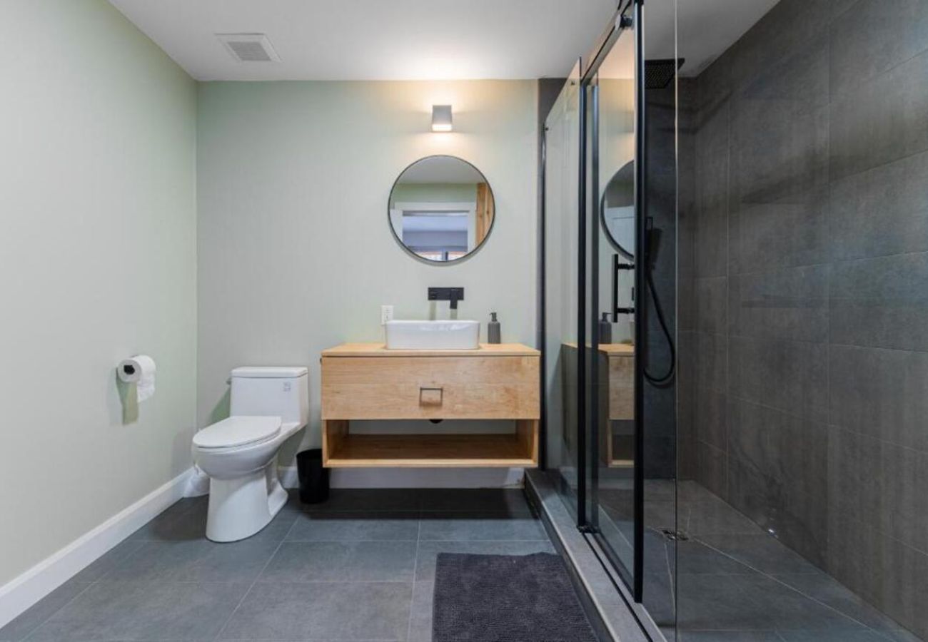 House in Montreal - CAN020 : Le 4 sur le lac