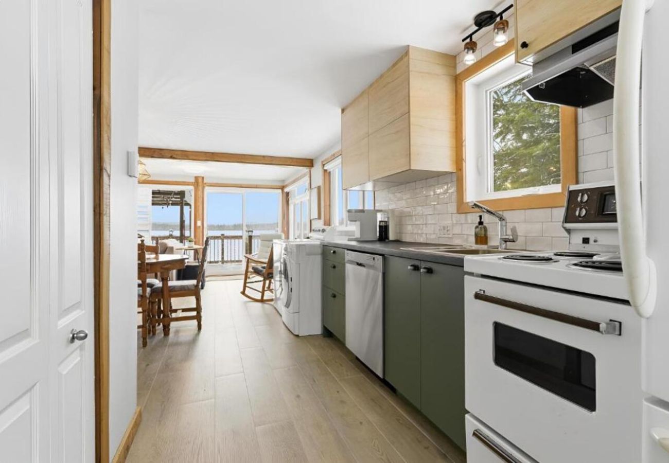 House in Saint-Sixte - CAN021 : Le 232 sur le lac