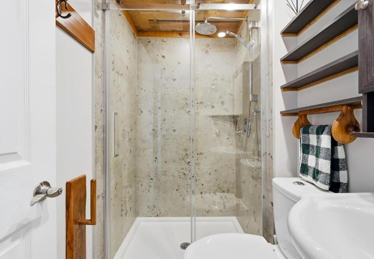 House in Saint-Sixte - CAN021 : Le 232 sur le lac