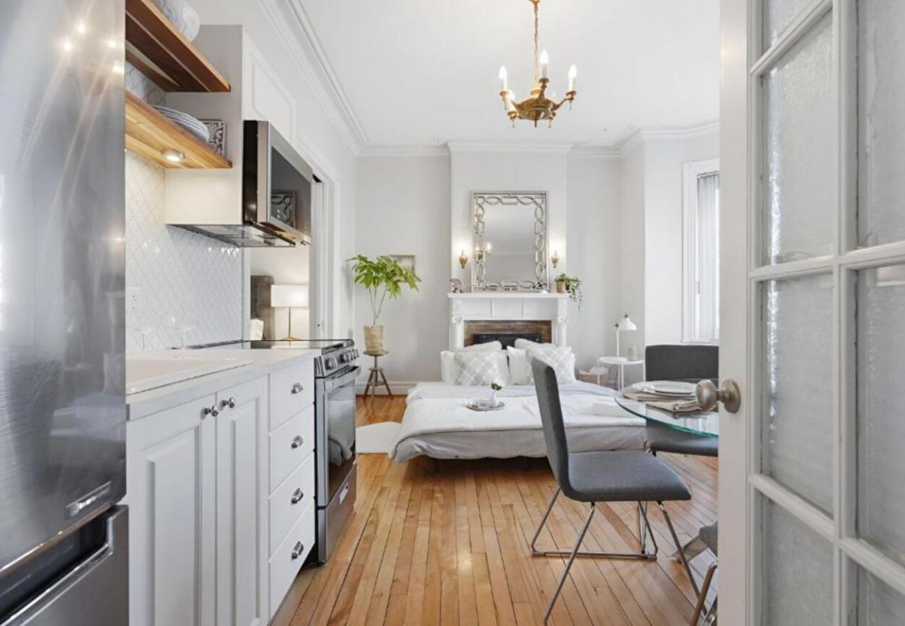 Apartment in Victoriaville - CAN022 : L'oie Blanche