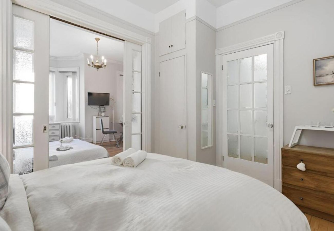 Apartment in Victoriaville - CAN022 : L'oie Blanche