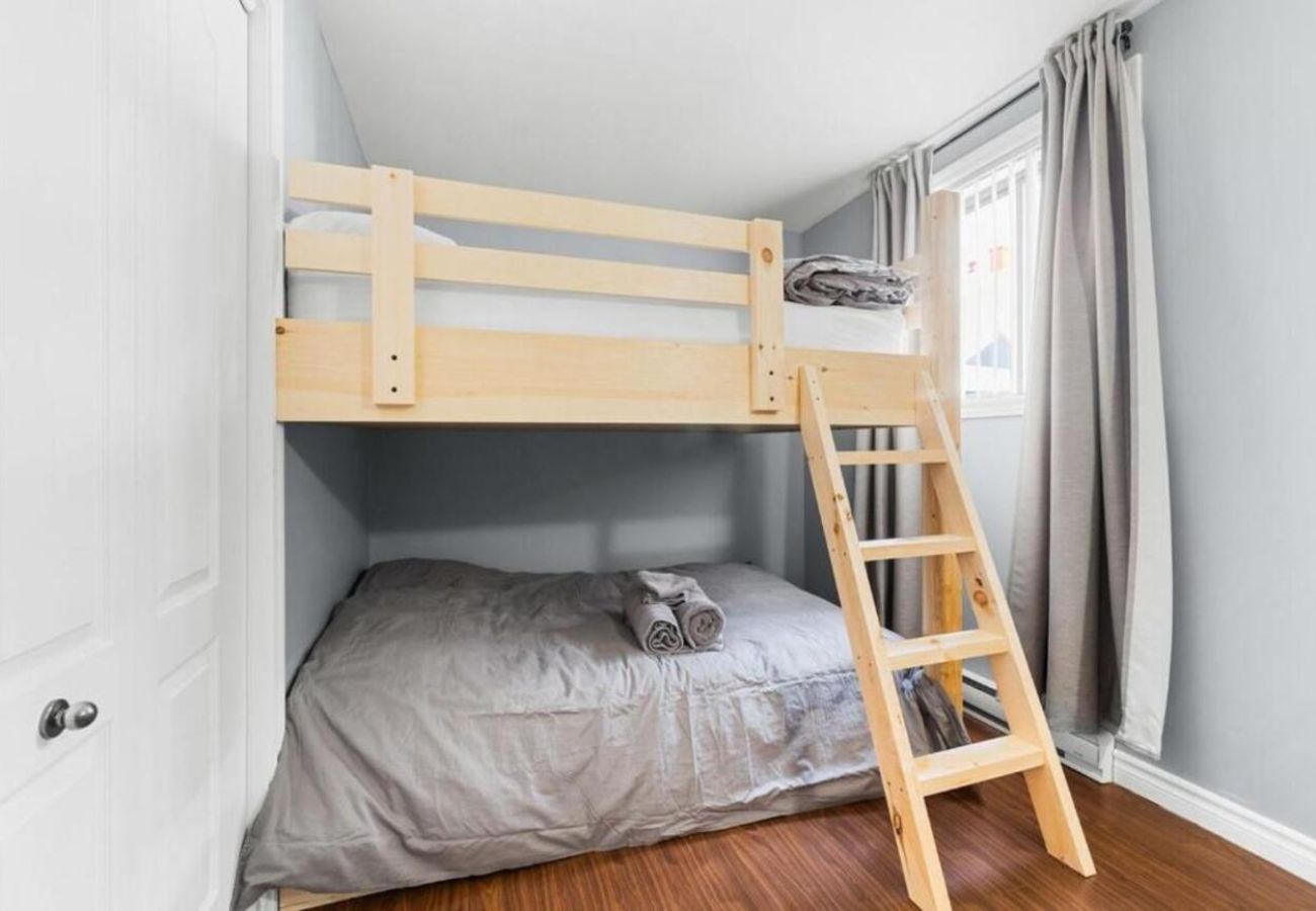 Chalet in Charlevoix-Est - CAN013 -  L'Adirondacks