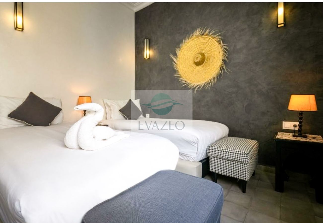 Rent by room in Marrakech - CH TRIPLE RIAD COME & VA MAR0070F