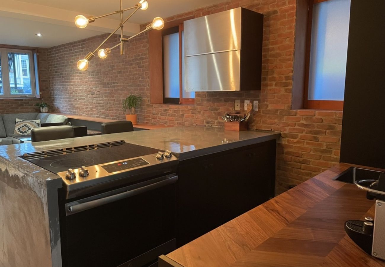 Apartment in L'Assomption - CAN025 : L'escargot