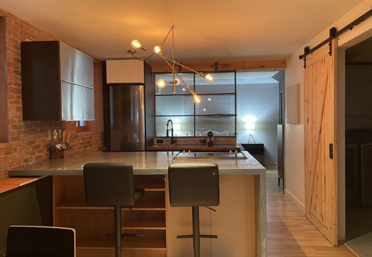 Apartment in L'Assomption - CAN025 : L'escargot