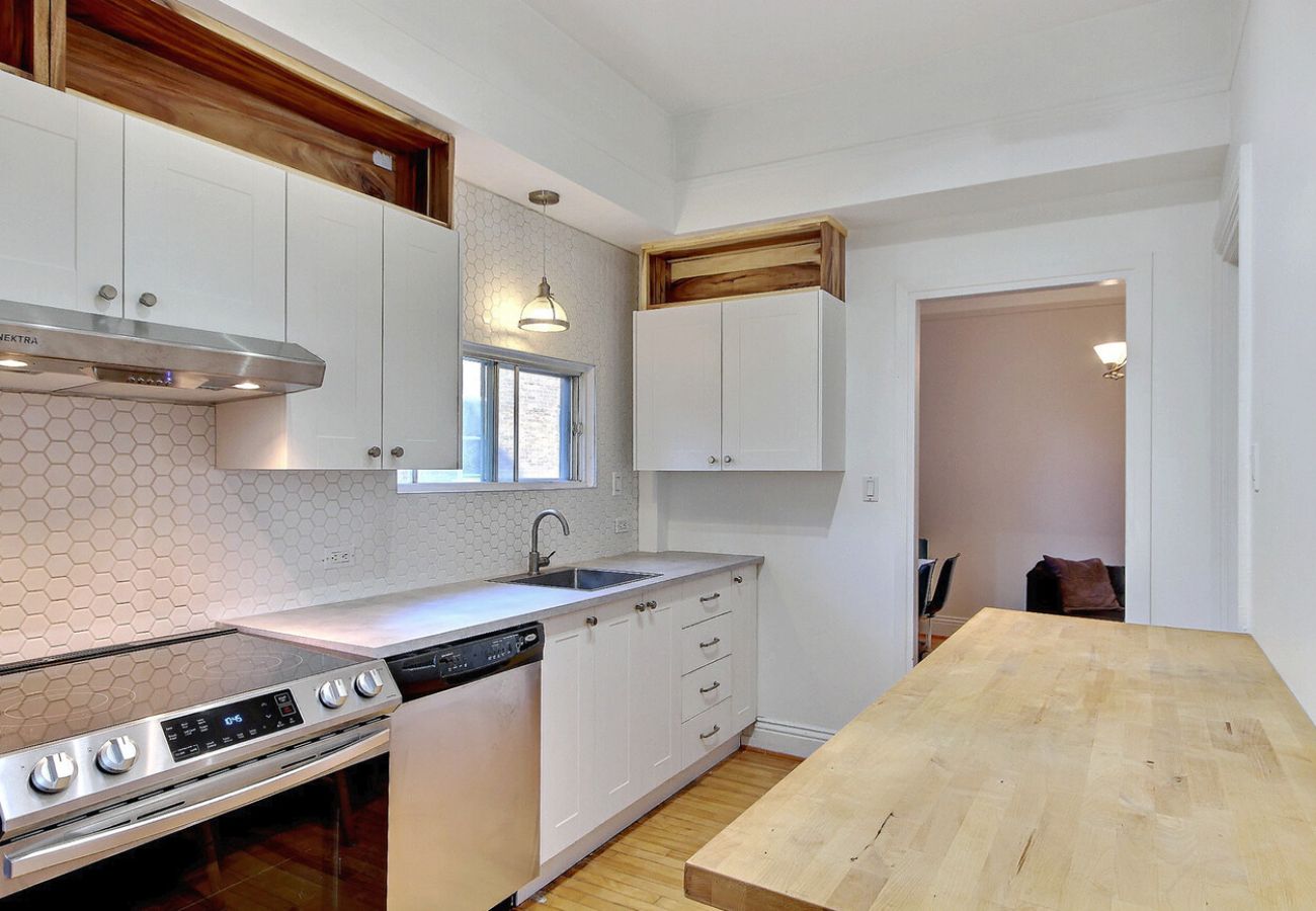 Apartment in Saint-Sixte - CAN023 : Longchamps