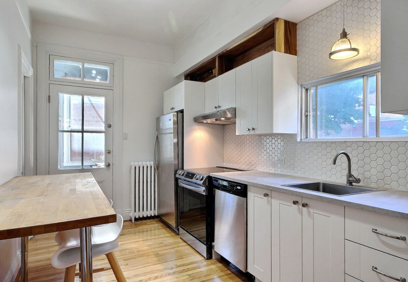 Apartment in Saint-Sixte - CAN023 : Longchamps