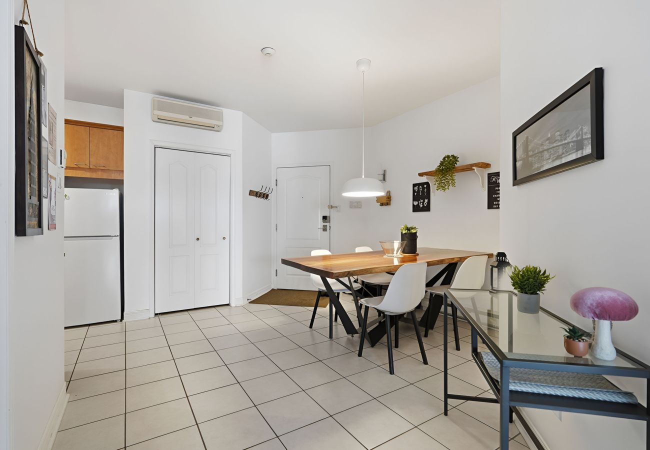 Studio in Quebec - CAN027 - Condo St-Roch
