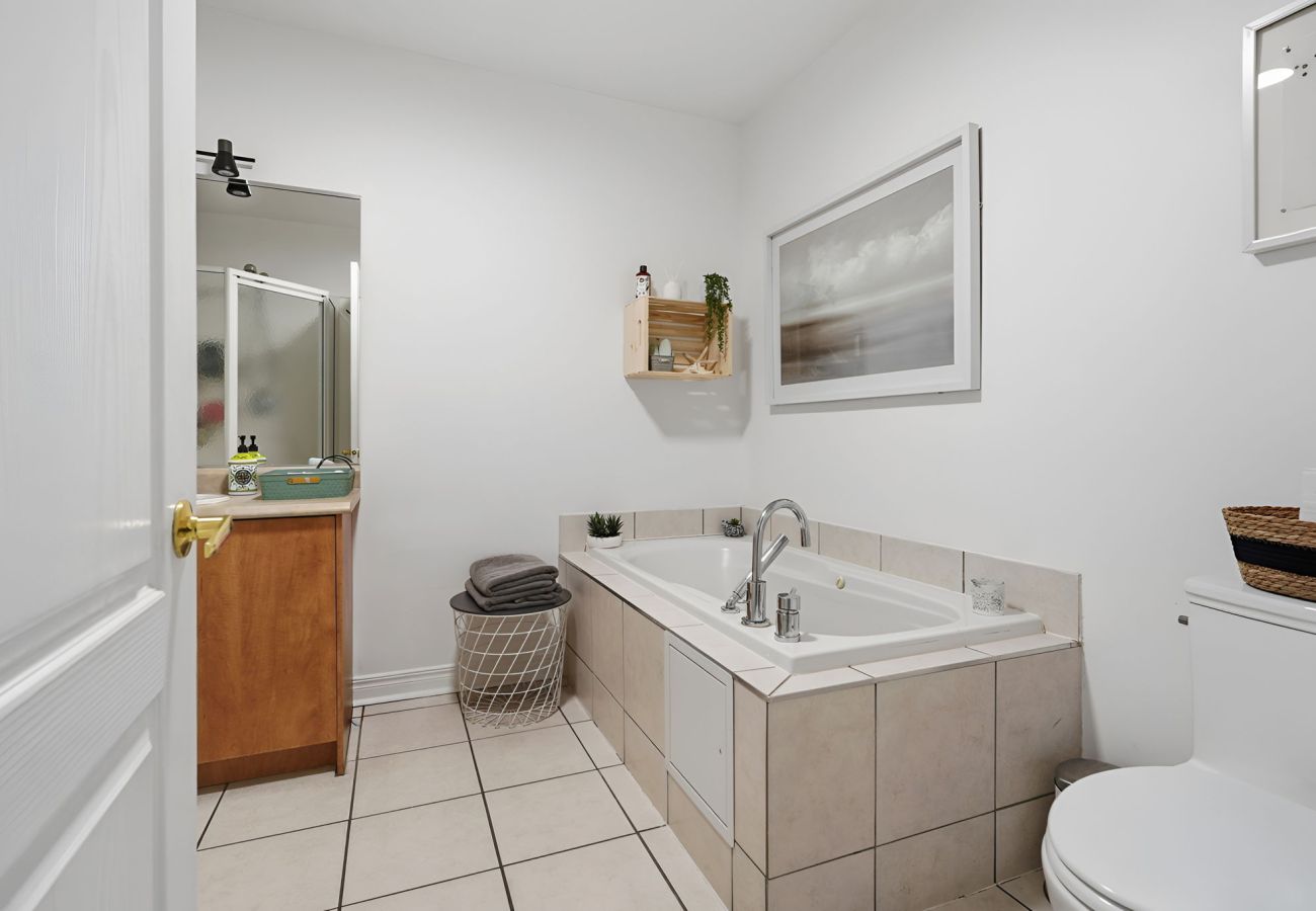 Studio in Quebec - CAN027 - Condo St-Roch