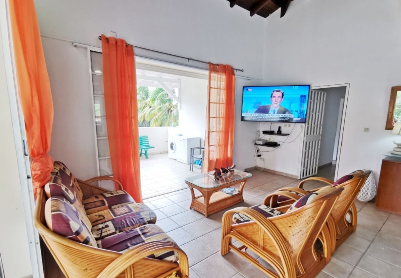 Villa in Sainte-Anne - Villa à Sainte Anne Ref M055b 3ch + 1 appt piscine