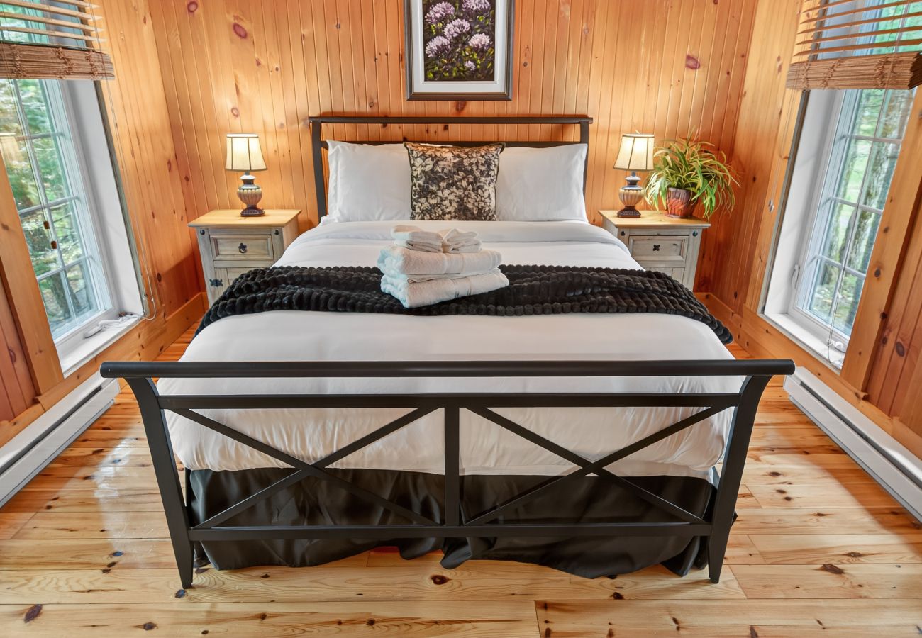 Chalet in Montreal - CAN028 : L'Hirondelle