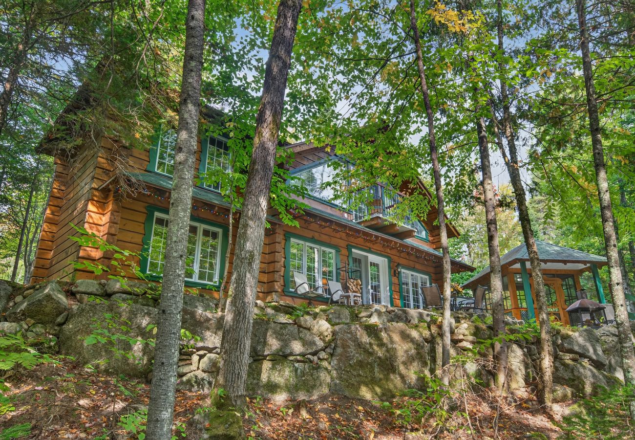 Chalet in Montreal - CAN028 : L'Hirondelle