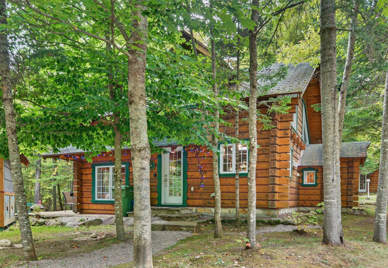 Chalet in Montreal - CAN028 : L'Hirondelle