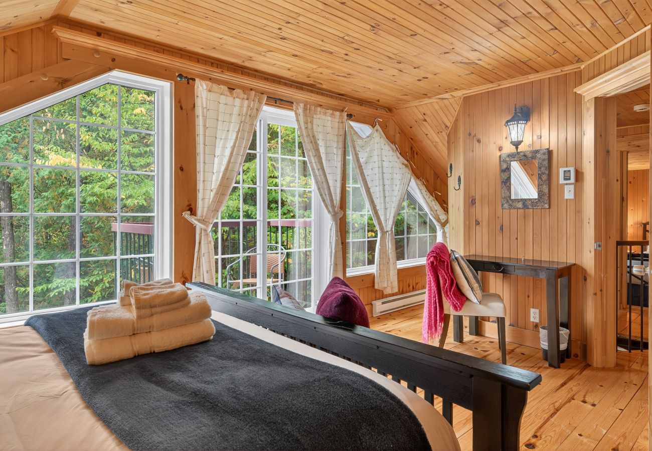 Chalet in Montreal - CAN028 : L'Hirondelle