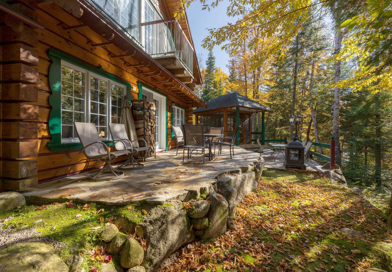 Chalet in Montreal - CAN028 : L'Hirondelle