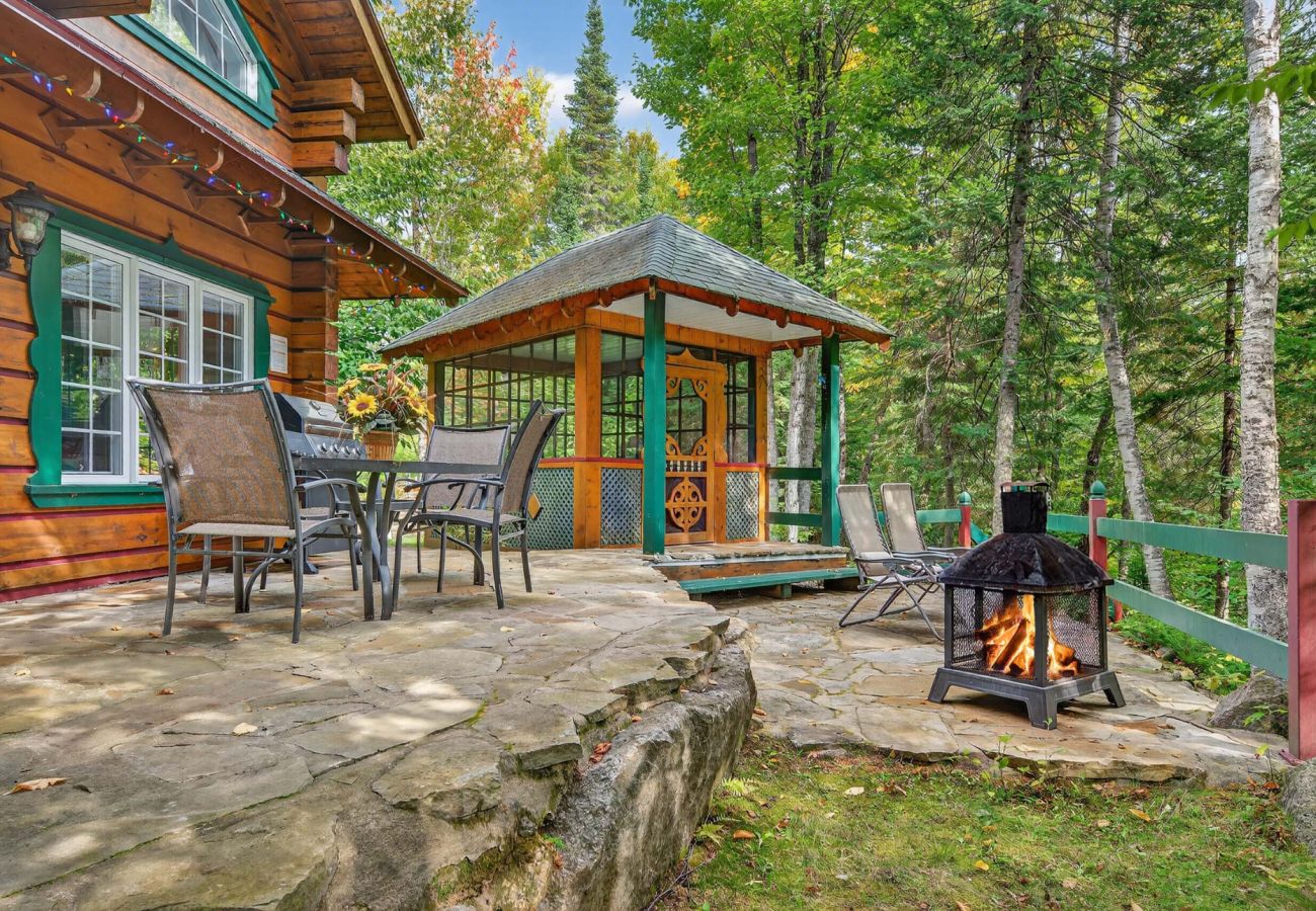 Chalet in Montreal - CAN028 : L'Hirondelle