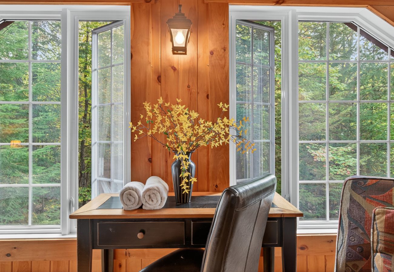 Chalet in Montreal - CAN029 : Le Huard