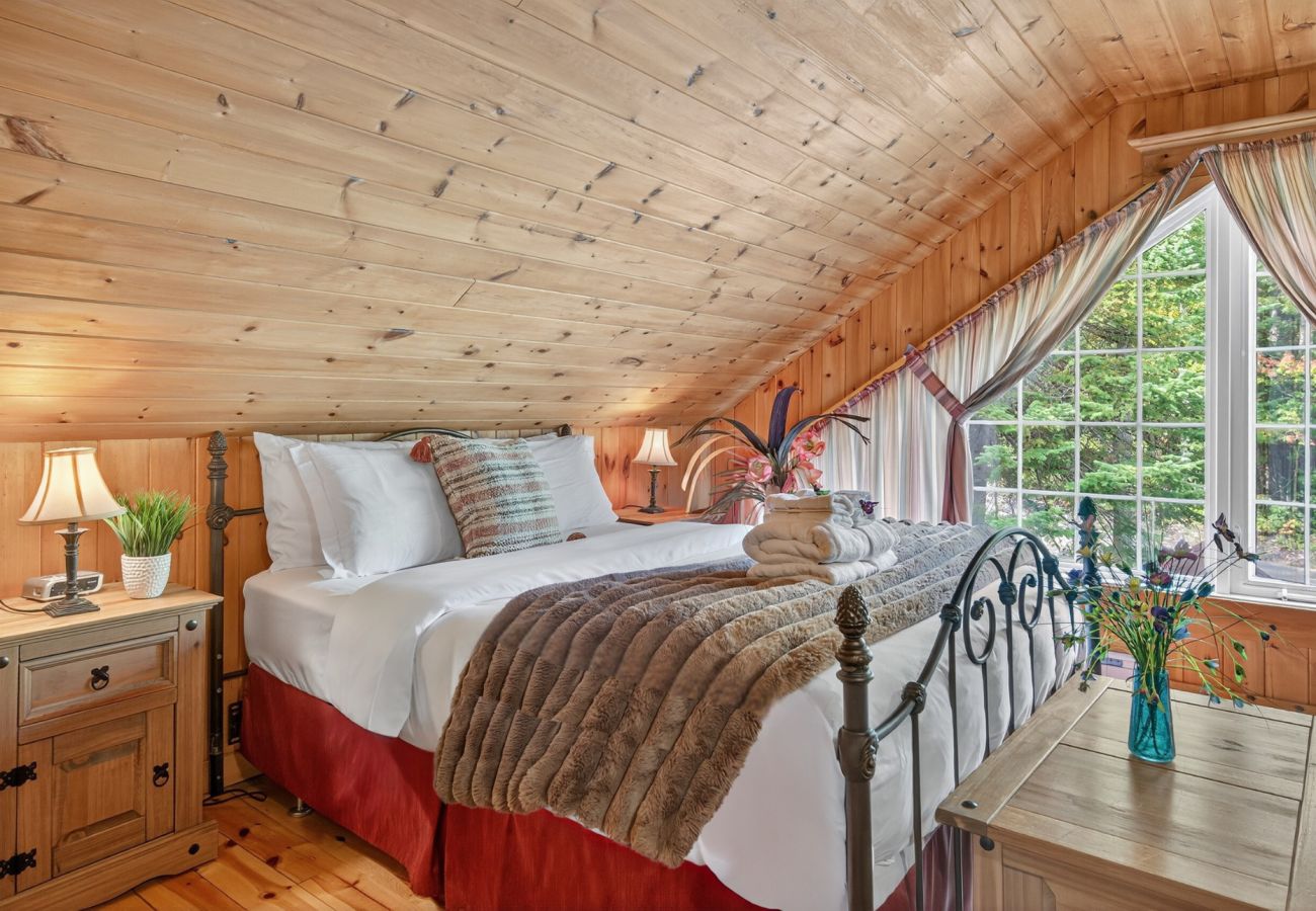 Chalet in Montreal - CAN029 : Le Huard